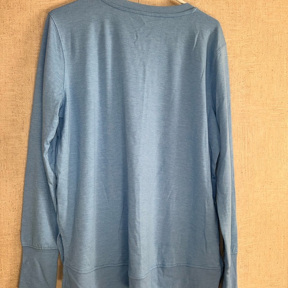 Sonoma women’s thumb hole tshirt - Picture 5 of 5